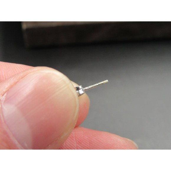 Sterling Silver Square Bright Simple CZ Stud Earrings Vintage Wedding Engagement - Picture 4 of 6